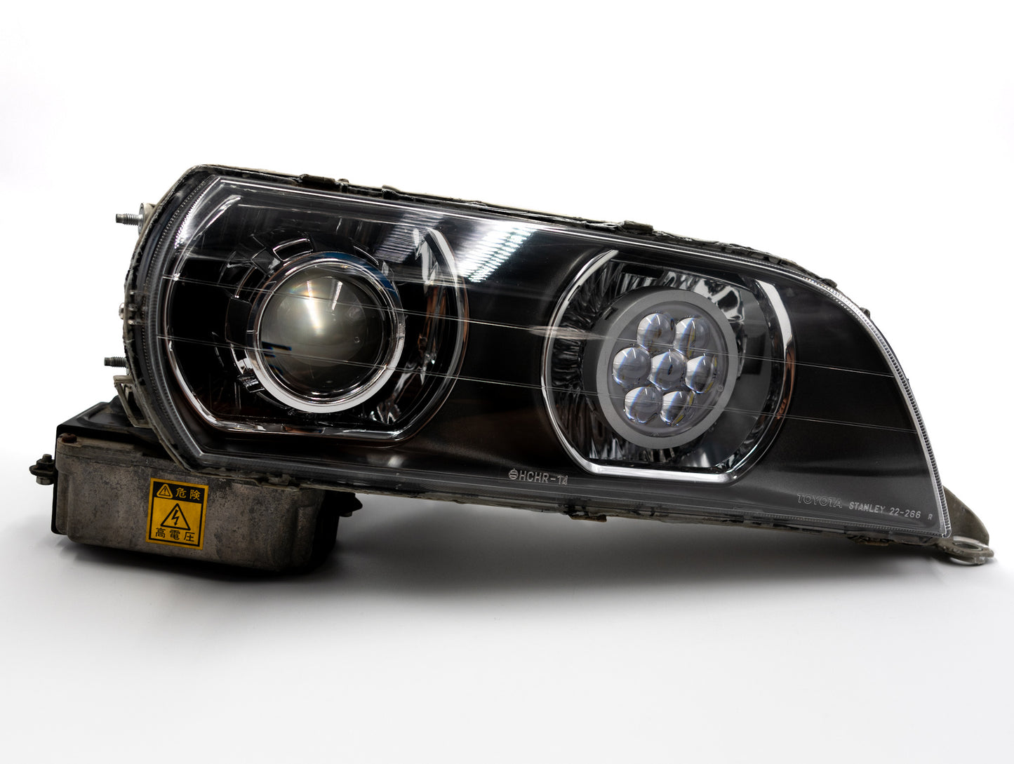 Toyota Chaser JZX100 Projector Headlight Upgrade